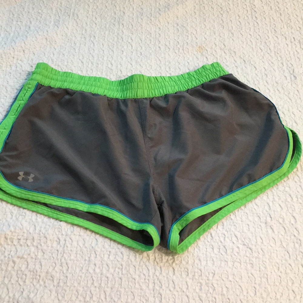 Under Armour Ladies Shorts M Gray/green